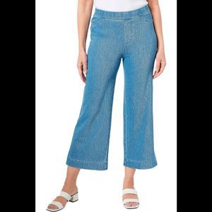 Isaac Mizrahi Live! Knit Denim Pull On Wide Leg Cropped Pant Lt Indigo - Regular